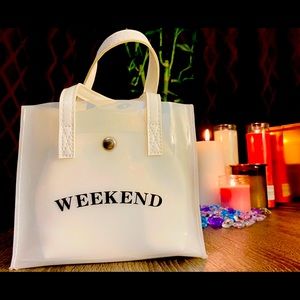 Weekend Mini White